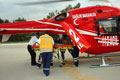 Yaama ambulans helikopterle tand