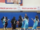 Ma Aybke bitirdi: 82-64