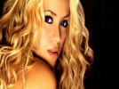 Shakira anne oldu