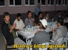Sebende binlerce kii iftarda bulutu