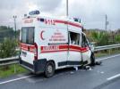 Ambulans kaza yapt: 4 yaral