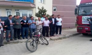 Bir Tr dolusu un Suriyeye yola kt