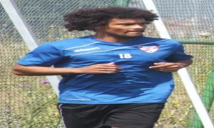 Rekho ve Luize yol grnd