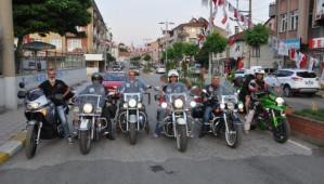 Motorsiklet tutkunlar Mengen'de