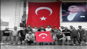 Dev Adamlar Terr Lanetledi