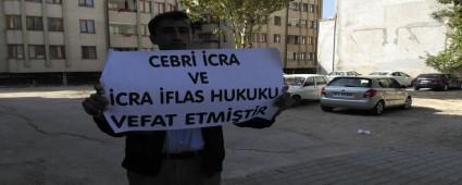 PATRONUNU PROTESTO ETT