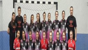 Hentbolcular zmir'de 2.lig vizesi aryor