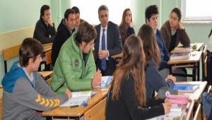 "GELECEN TRKYES SZLERN ELNDE EKLLENECEK"