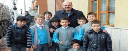 "Fatih'in torunlar atasna yakr eitim alyor!"