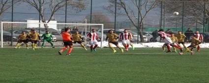 Yeniaa Bartn'da kt: 4-1