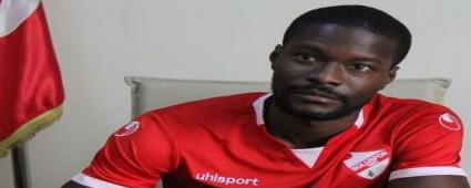 Tosiant Ricketts gitti