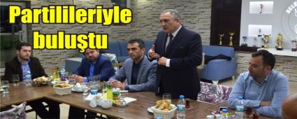 Ak Parti Bakan Ylmaz' arlad