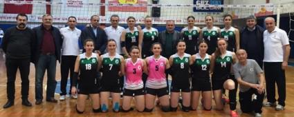 Sultanlar galibiyetle bitirdi: 3-0