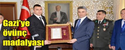 GAZ UZMAN AVU'A DEVLET VN MADALYASI VERLD