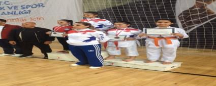 50.Yl'dan bronz madalya