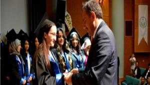 AB SALIK HZMETLER MYO, LK MEZUNLARINI VERD