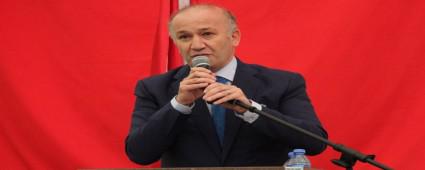 Yeni bakandan ilk aklama