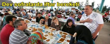 Dev iftar sofralar binlerce kiiyi arlyor