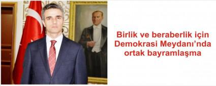 Bayramlama Demokrasi Meydan'nda