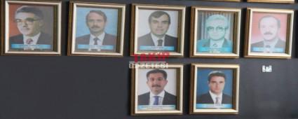 Tutuklu valilerin fotoraflar kaldrld