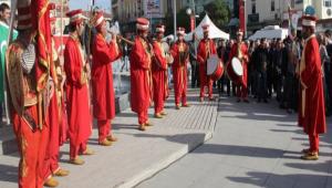 Bolu'da terre tepki iin mehterli yry