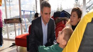 VAL BARU ZEL OCUKLARI YALNIZ BIRAKMADI