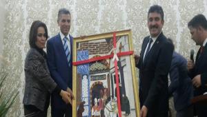 BAKAN ALLAR'DAN VEDA HEDYELER