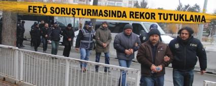 FET SORUTURMASINDA REKOR TUTUKLAMA