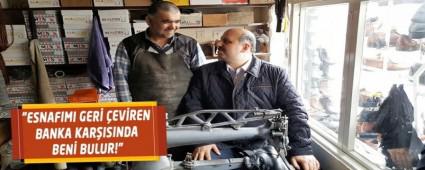"ESNAFIMI GER EVREN BANKA KARISINDA BEN BULUR!"