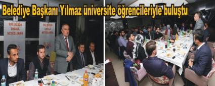 Belediye Bakan Ylmaz niversite rencileriyle bulutu