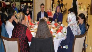 KSZ, YETM VE SEVG EVLER OCUKLARIYLA BR ARAYA GELDLER