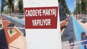 CADDEYE MAKYAJ YAPILIYOR