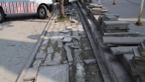 Yeni Cami evresi yenileniyor