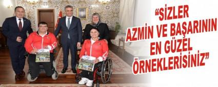 SZLER AZMN VE BAARININ EN GZEL RNEKLERSNZ