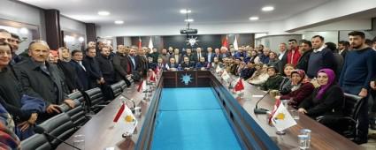 EKER\'DEN KURUN GB SZLER; NURETTN DOANAY\'IN ARKASINDAYIZ