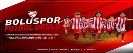 FUTBOL OKULU AILIYOR