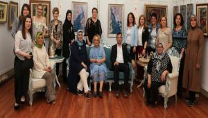 BAYANLARA ZEL EL SANATLARI SERGS AILDI