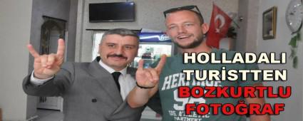 HOLLADALI TURSTTEN BOZKURTLU FOTORAF