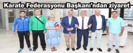 Karate Federasyonu Bakan\'ndan ziyaret