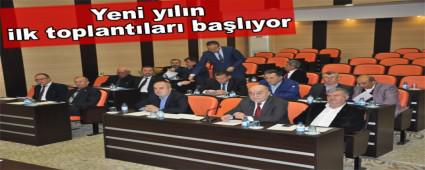 Yeni yln ilk toplantlar balyor
