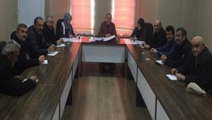 BAKAN UZUNOLU, MUHTARLAR LE BR ARAYA GELD