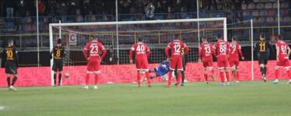 GALATASARAY VAR'LA KAZANDI