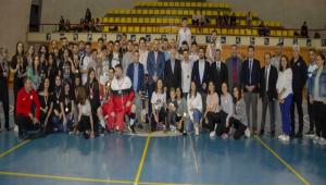 BAB\'DE NVERSTE  BASKETBOL TURNUVASI DZENLEND