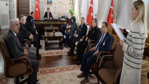 ziz ehitlerimizin Ailelerine Devlet vn Madalyalar Verildi