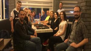 Kartallardan tavla turnuvas