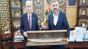 DEVLET BAHEL\'YE ZEL HEDYE