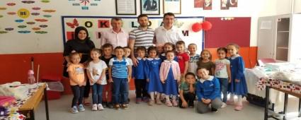 BAKAN KAVAK\'TAN OKULA HO GELDN SET