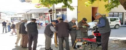 Vatandalara aure ikram etti