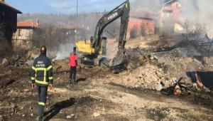 ALELERE YARDIM EL UZATILDI