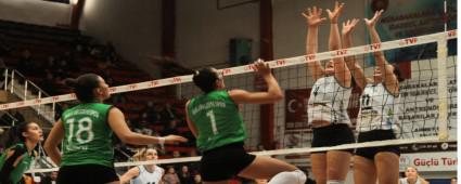 SULTANLAR EVNDE MALUP